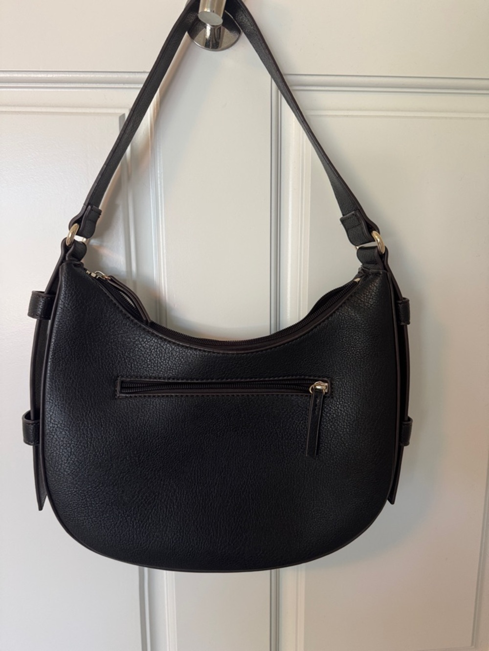 Liz Claiborne Black Pebbled Crescent Shoulder Bag - Picture 2 of 7